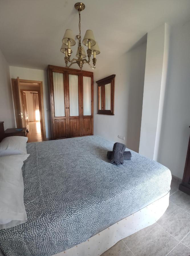 Apartamento Los Manos De Oroel Jaca Exterior photo